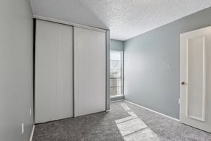 Phoenix Ave-S1912-027.jpg