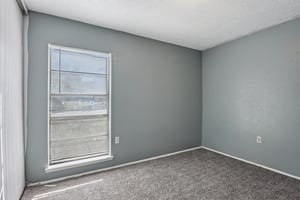 Phoenix Ave-S1912-031.jpg