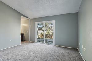 Phoenix Ave-S1912-036.jpg