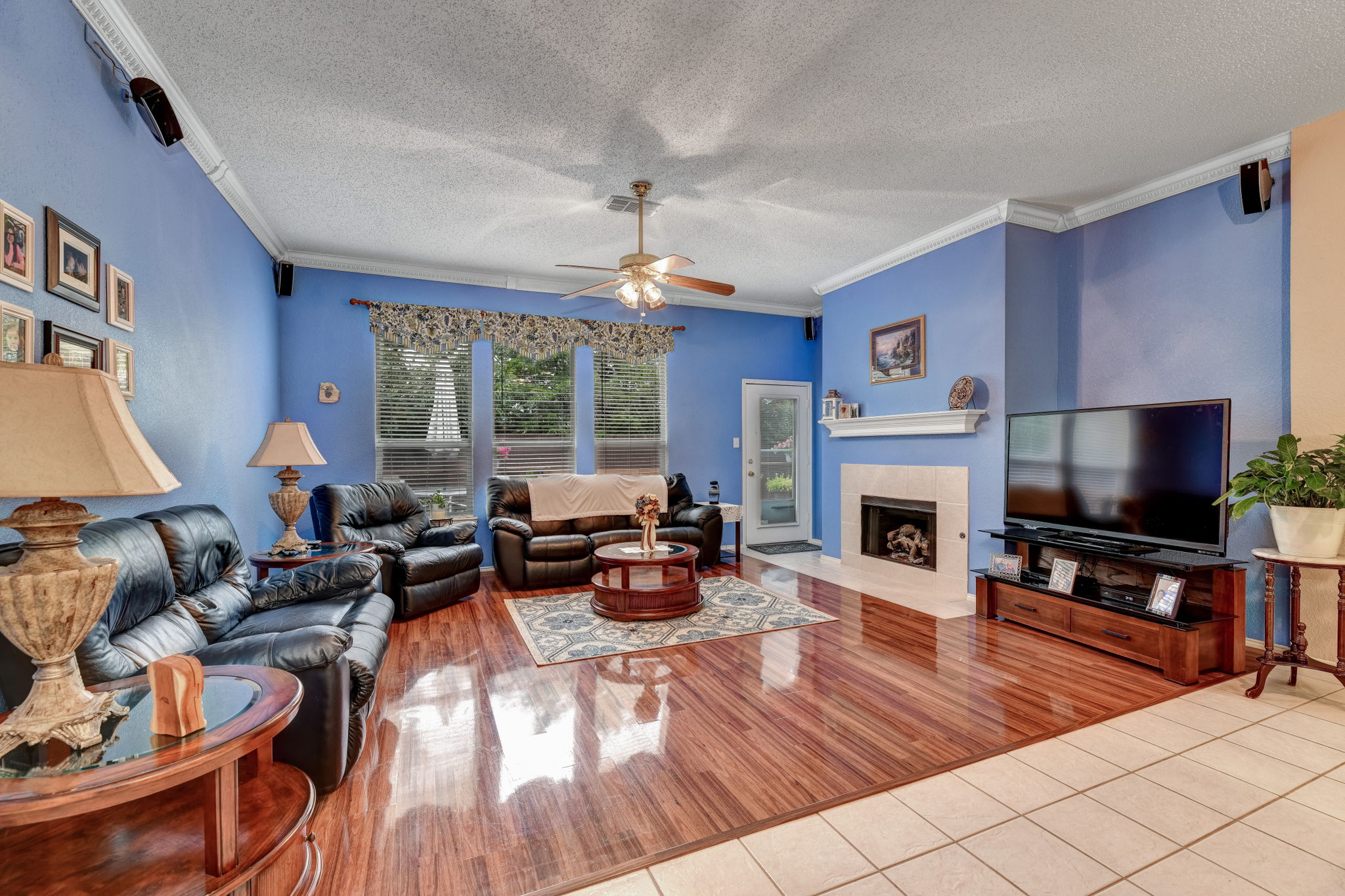 8204 Montecito Dr, Denton, TX 76210 Gold Sprint Media