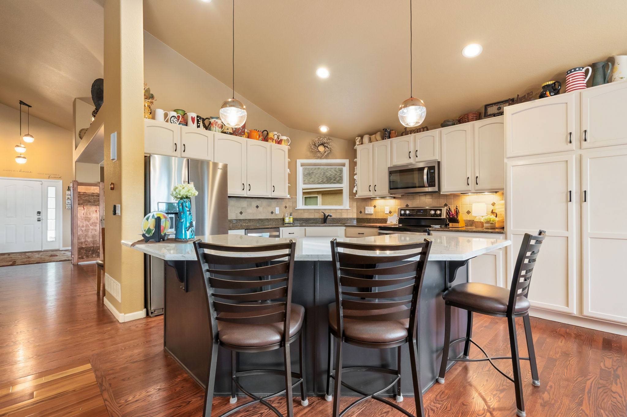 Bar seating at kitchen counter