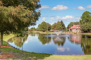 Lake View at Watermill