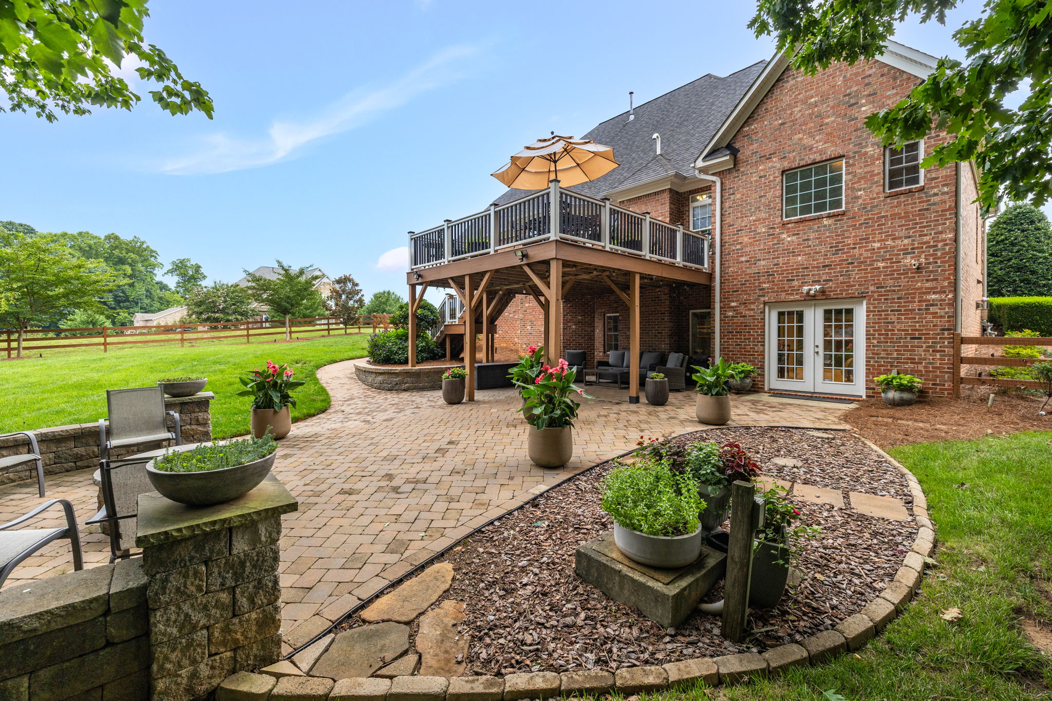 8205 Brotherstwo Rd-51