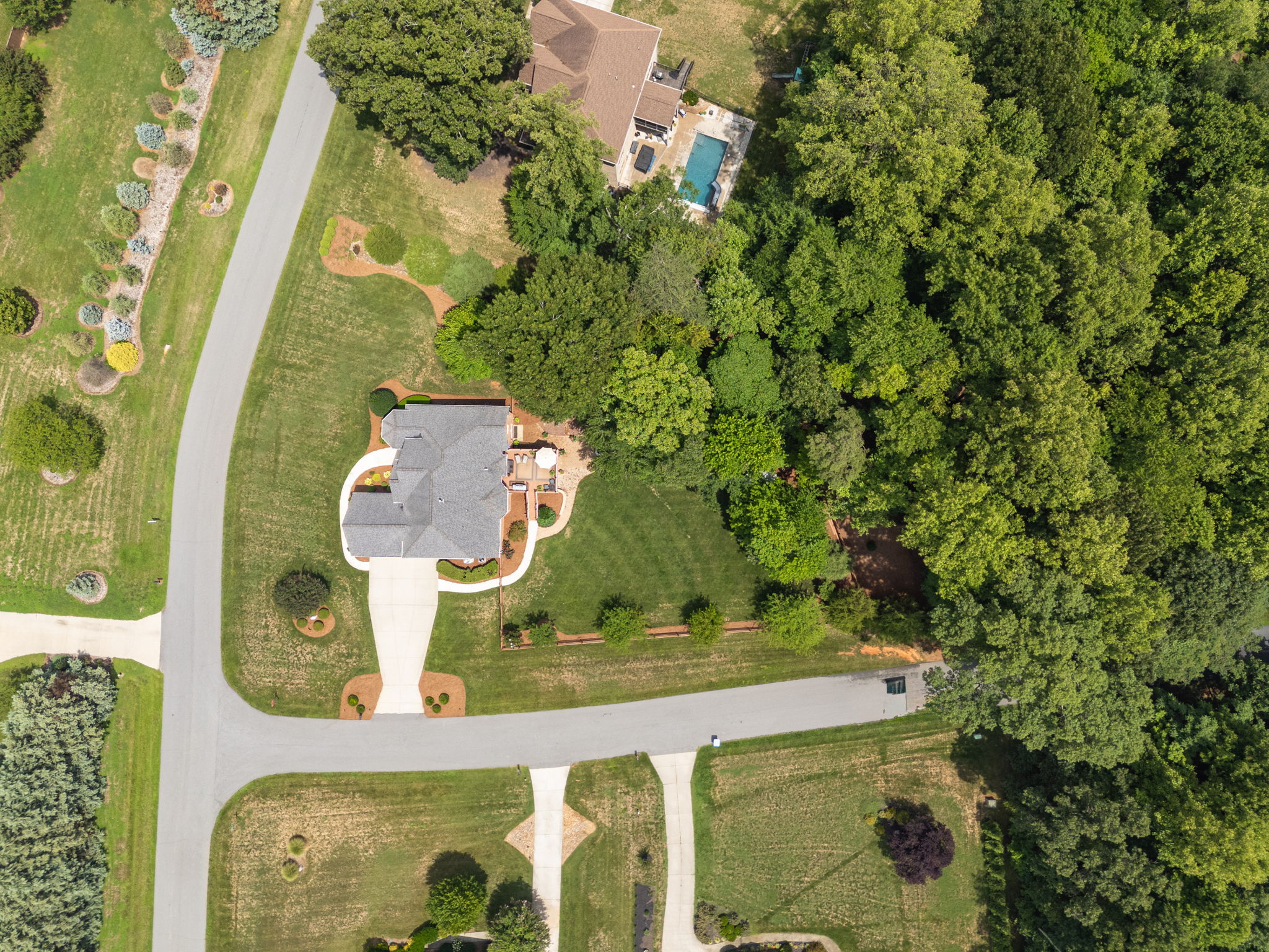 8205 Brotherstwo Rd-62
