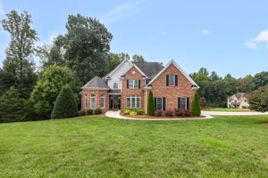 8205 Brotherstwo Rd-2
