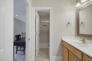 8205 Brotherstwo Rd-34