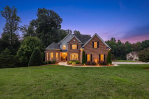 8205 Brotherstwo Rd-2