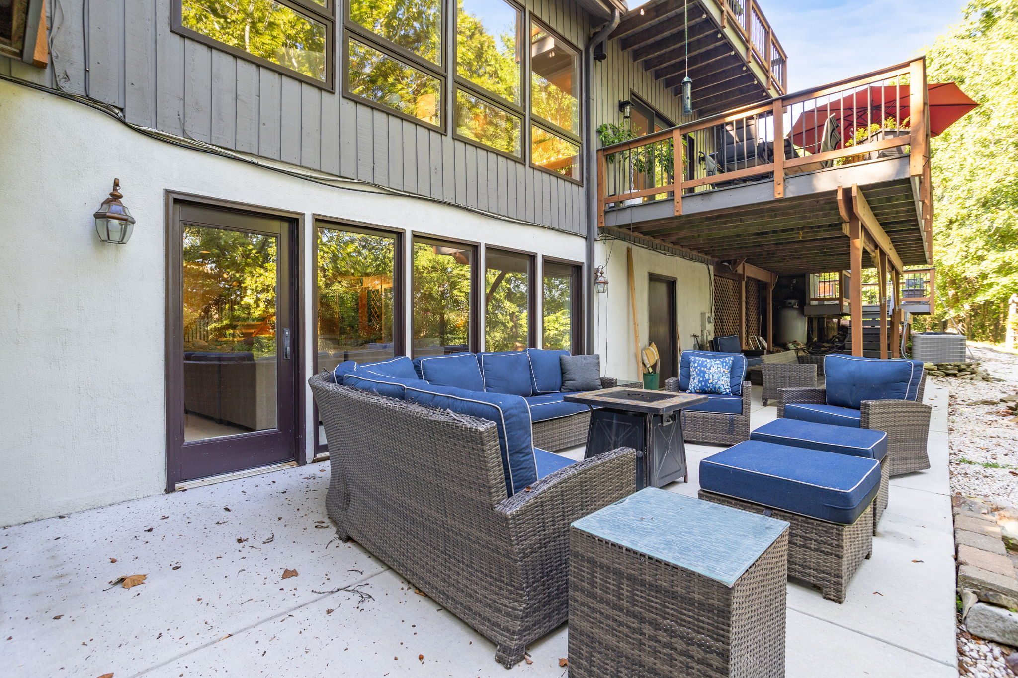 8205 Crow's Nest Ln-48