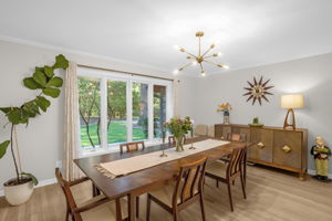 8205 Crow's Nest Ln-15