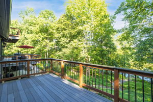 8205 Crow's Nest Ln-18