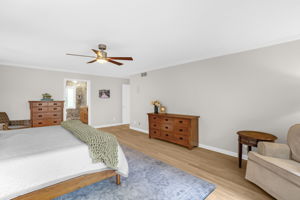 8205 Crow's Nest Ln-20