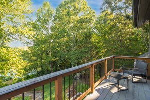 8205 Crow's Nest Ln-32