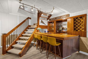 8205 Crow's Nest Ln-35