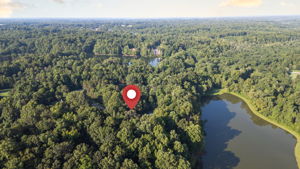 8205 Crow's Nest Ln-65