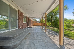  Photo 38