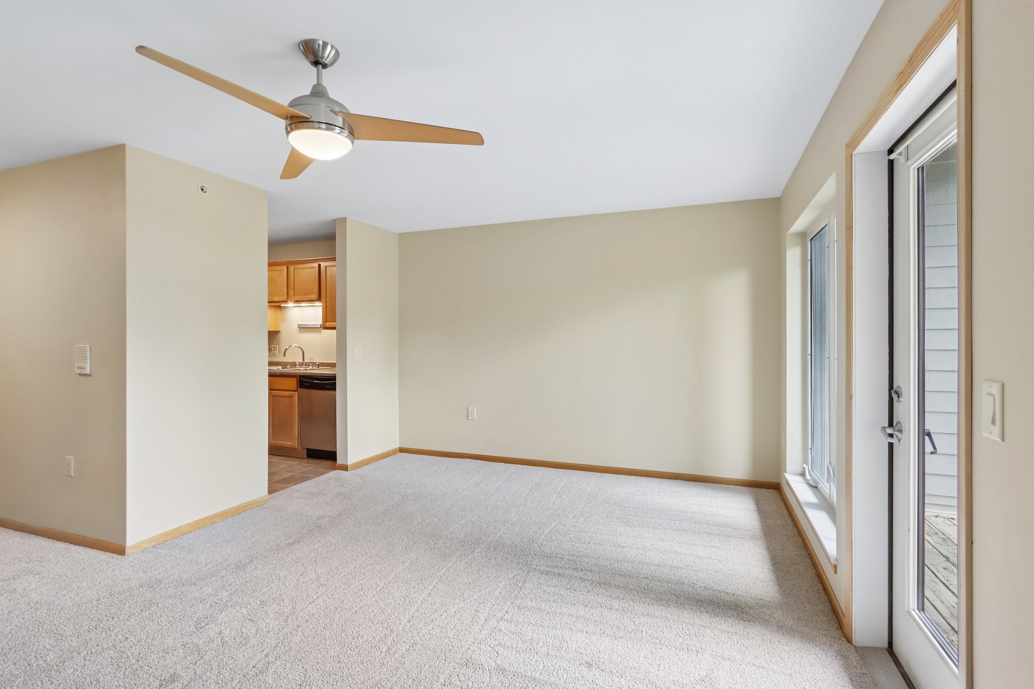 Starr Grass Dr 207-S0206-014.jpg