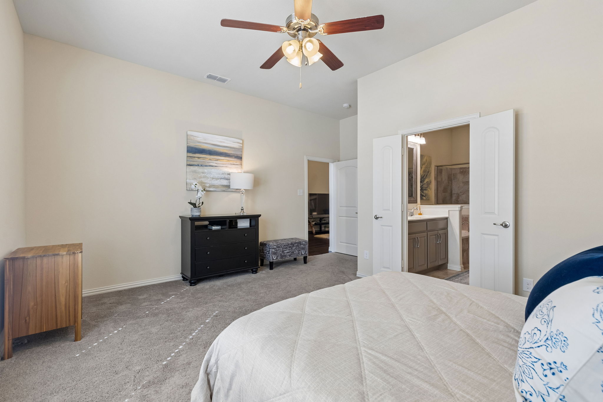 8209Main_021