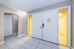 Foyer-2