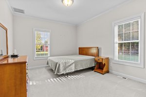  Photo 33