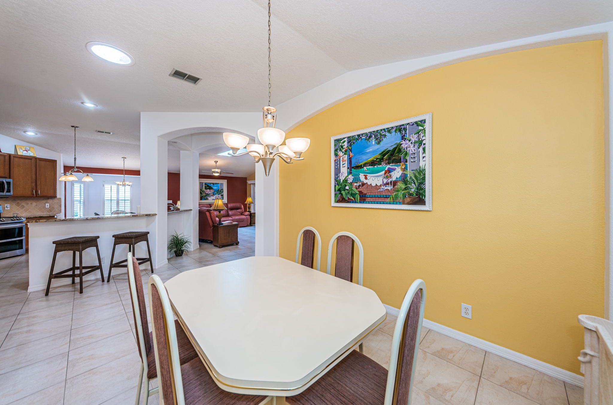 Dining Room3