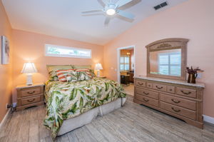 Master Bedroom1b