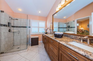 Master Bathroom1a