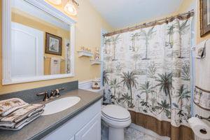 Bathroom2