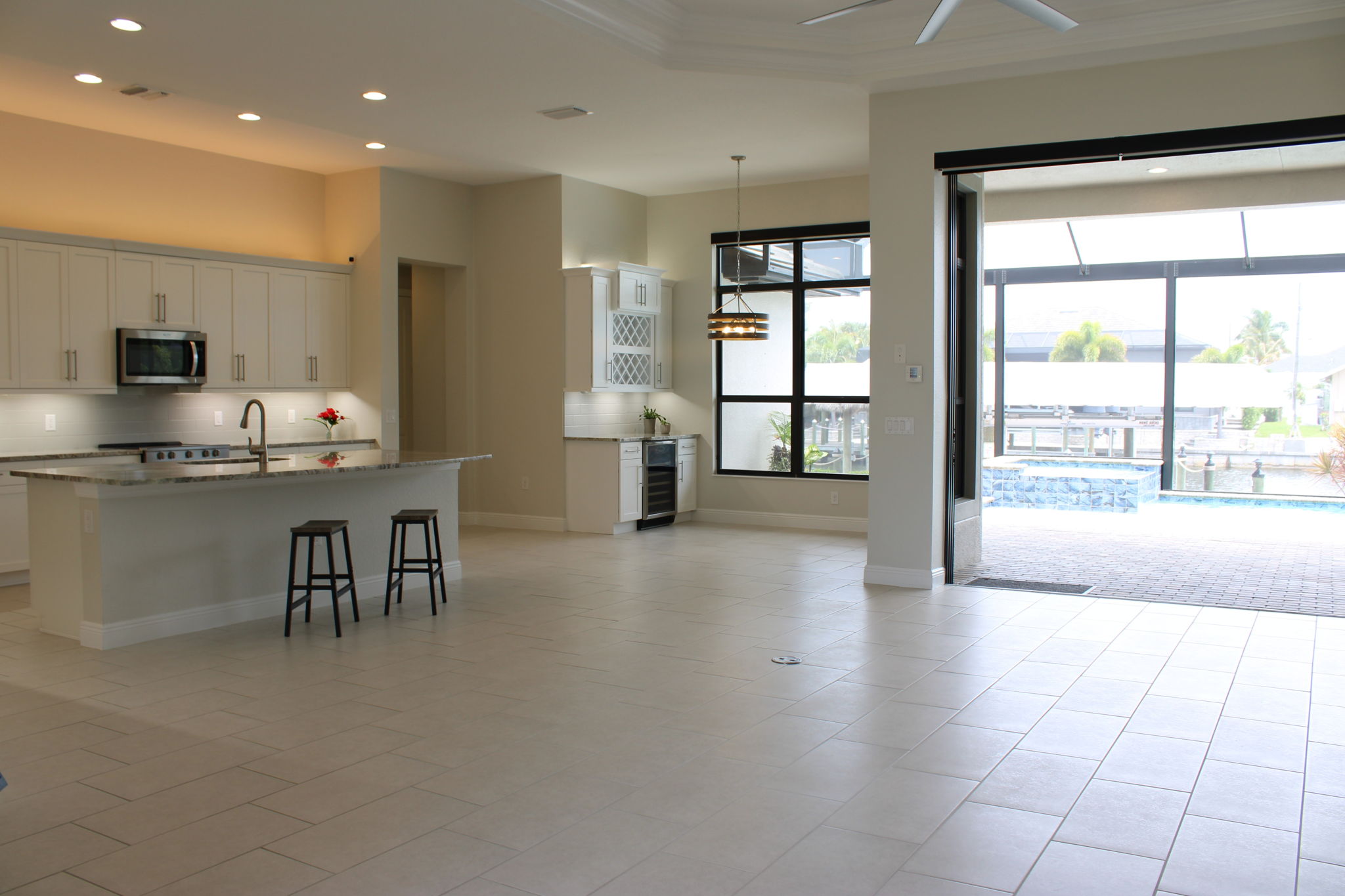 Living/Dining Room