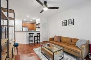 Ralph McGill Blvd NE 2113-009.jpg