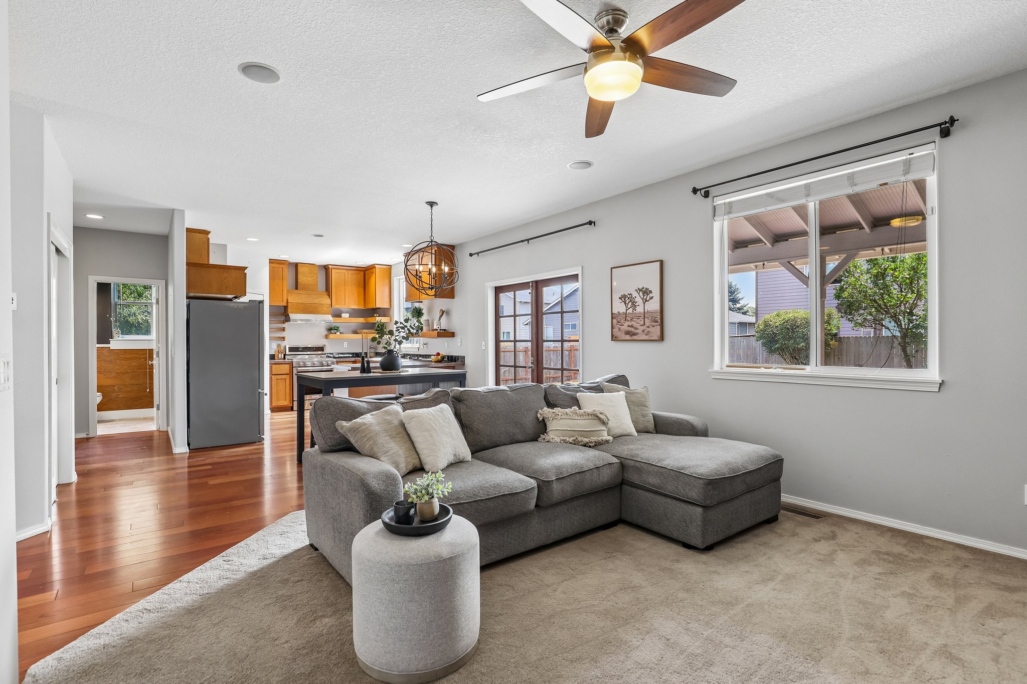 SE 11th St-S1607-015.jpg