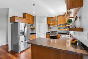 SE 11th St-S1607-034.jpg