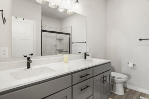  Photo 27