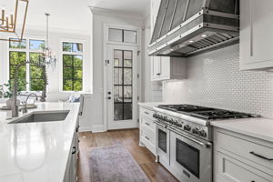  Photo 73