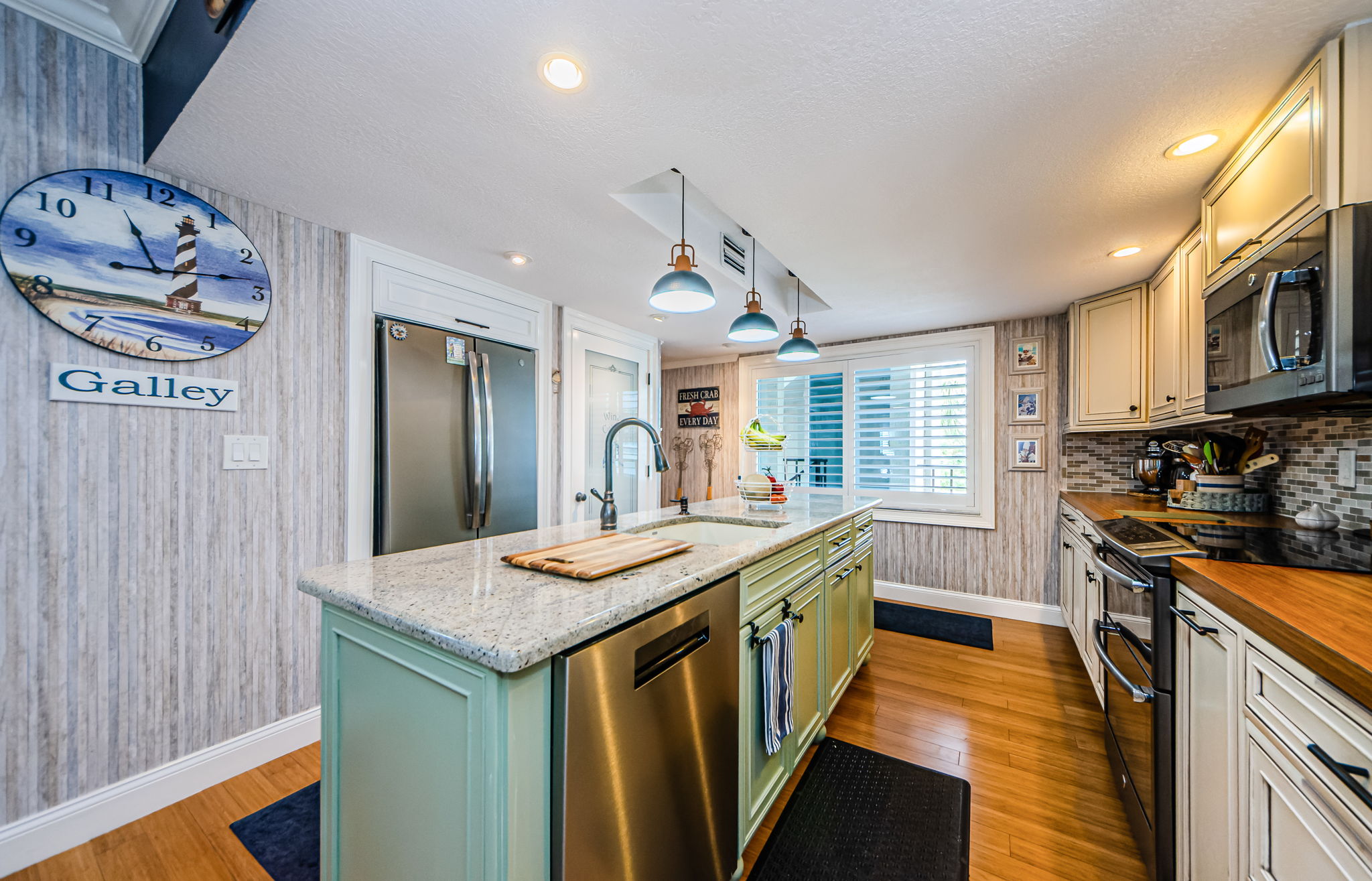 Kitchen 2