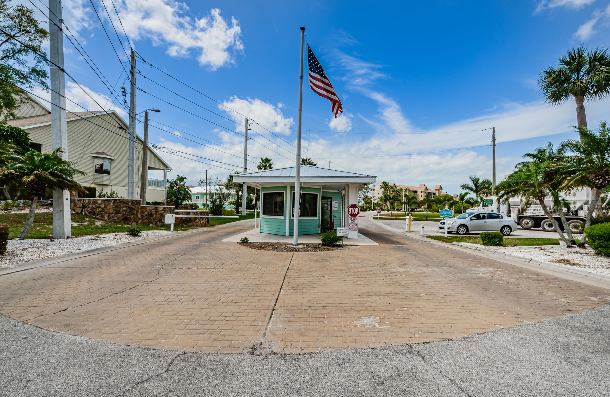 Front Gate 1A