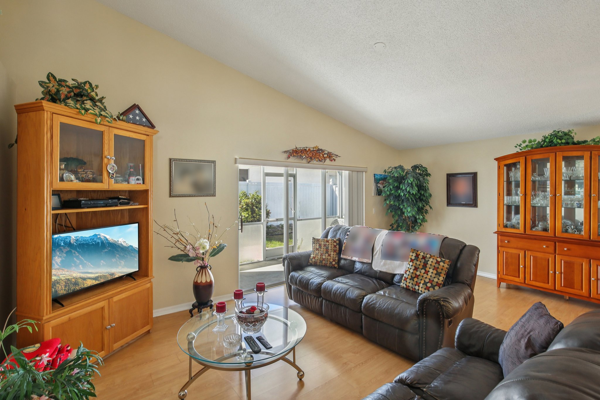 National Dr-S2303-008.jpg