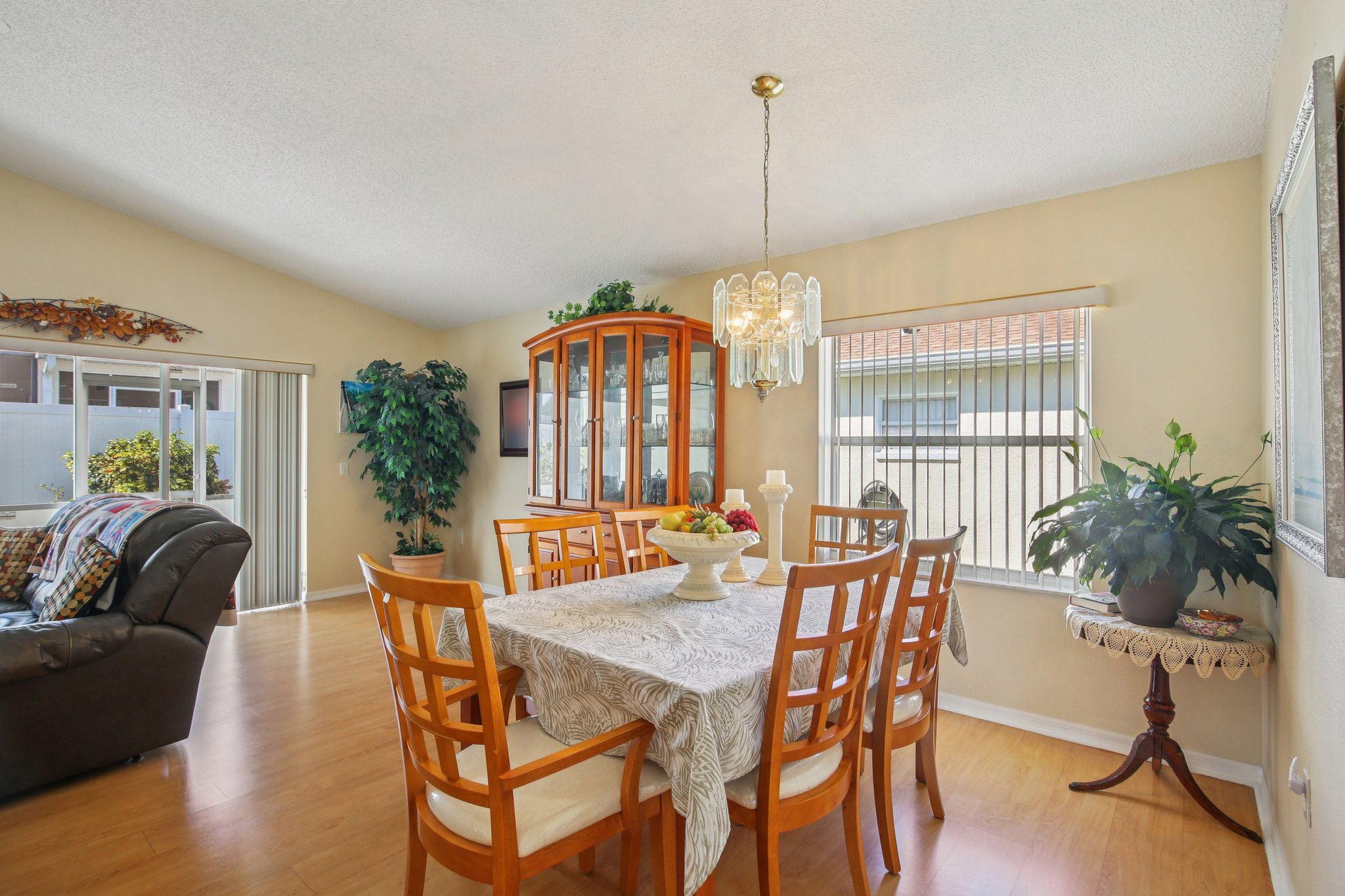 National Dr-S2303-011.jpg