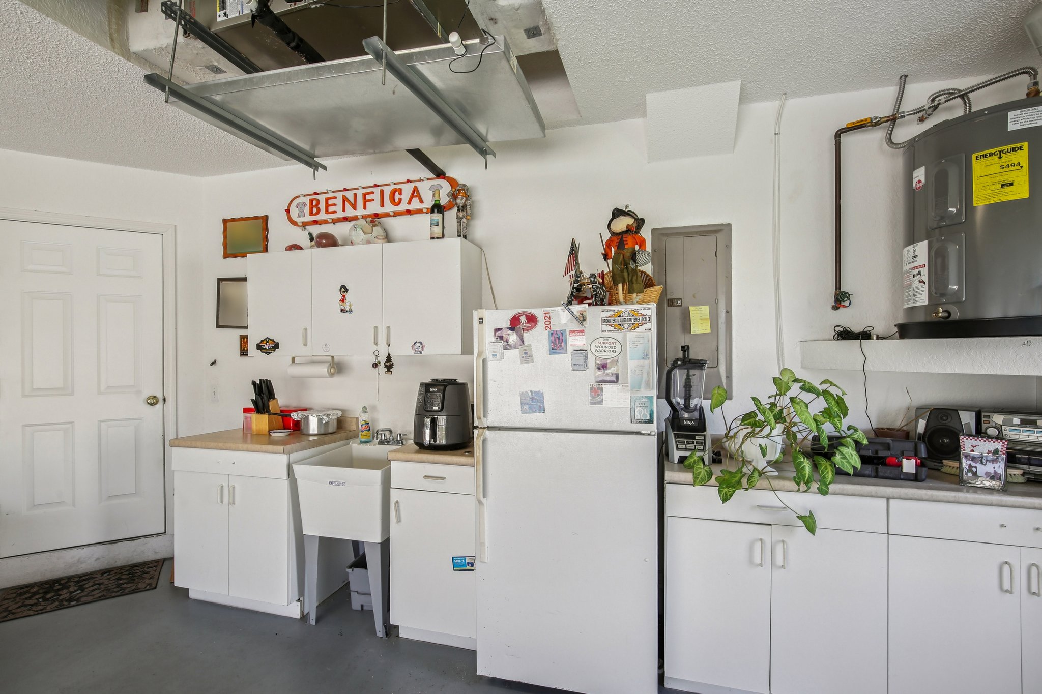 National Dr-S2303-015.jpg