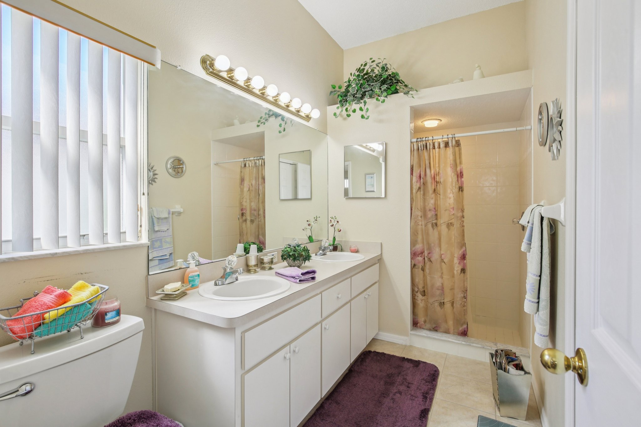 National Dr-S2303-024.jpg