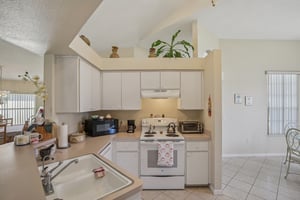 National Dr-S2303-012.jpg