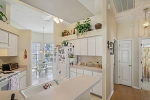 National Dr-S2303-013.jpg