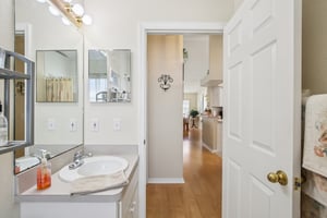 National Dr-S2303-020.jpg