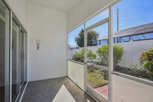 National Dr-S2303-030.jpg