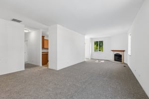 Tremont Ln-S0710-007.jpg