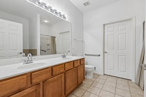 Tremont Ln-S0710-025.jpg