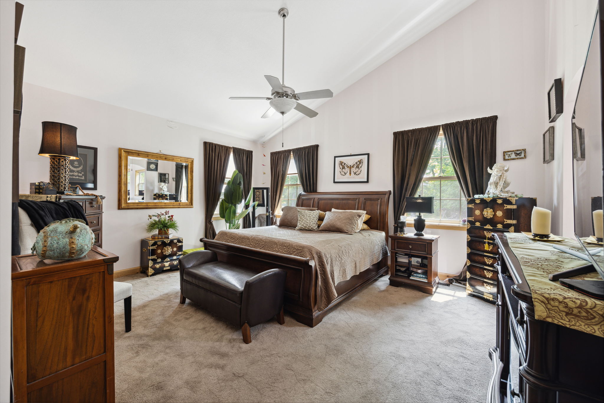 13_Interior