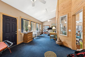 24_Interior