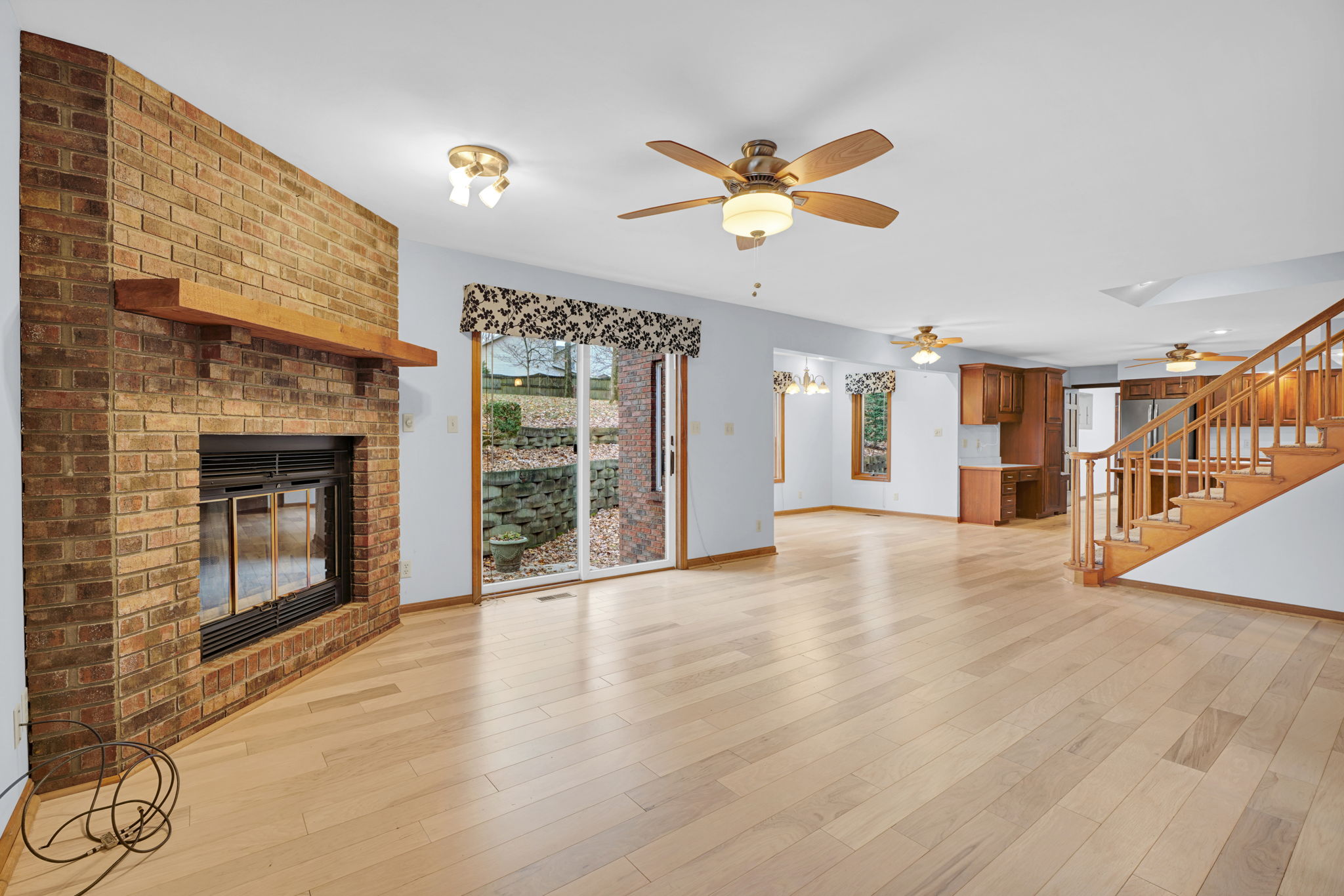 Wood Burning Fireplace with Blower