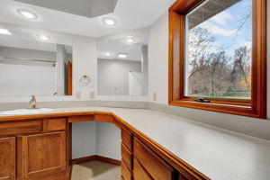 Primary EnSuite Bathroom