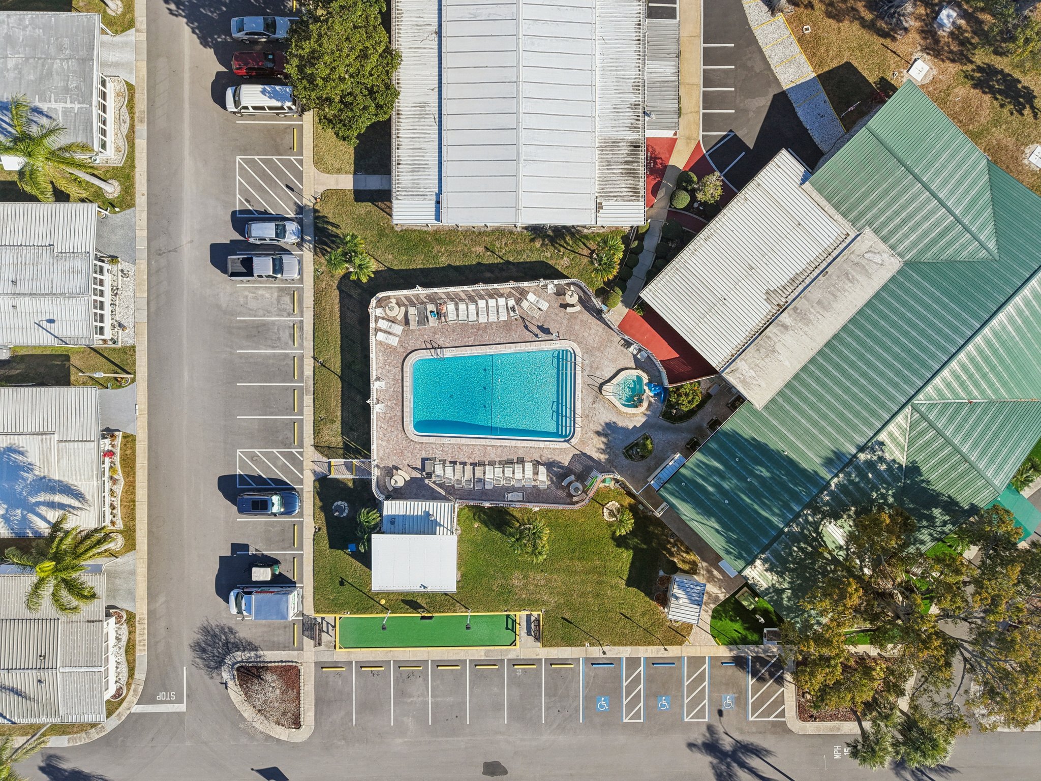 B St 123-0201-904.jpg